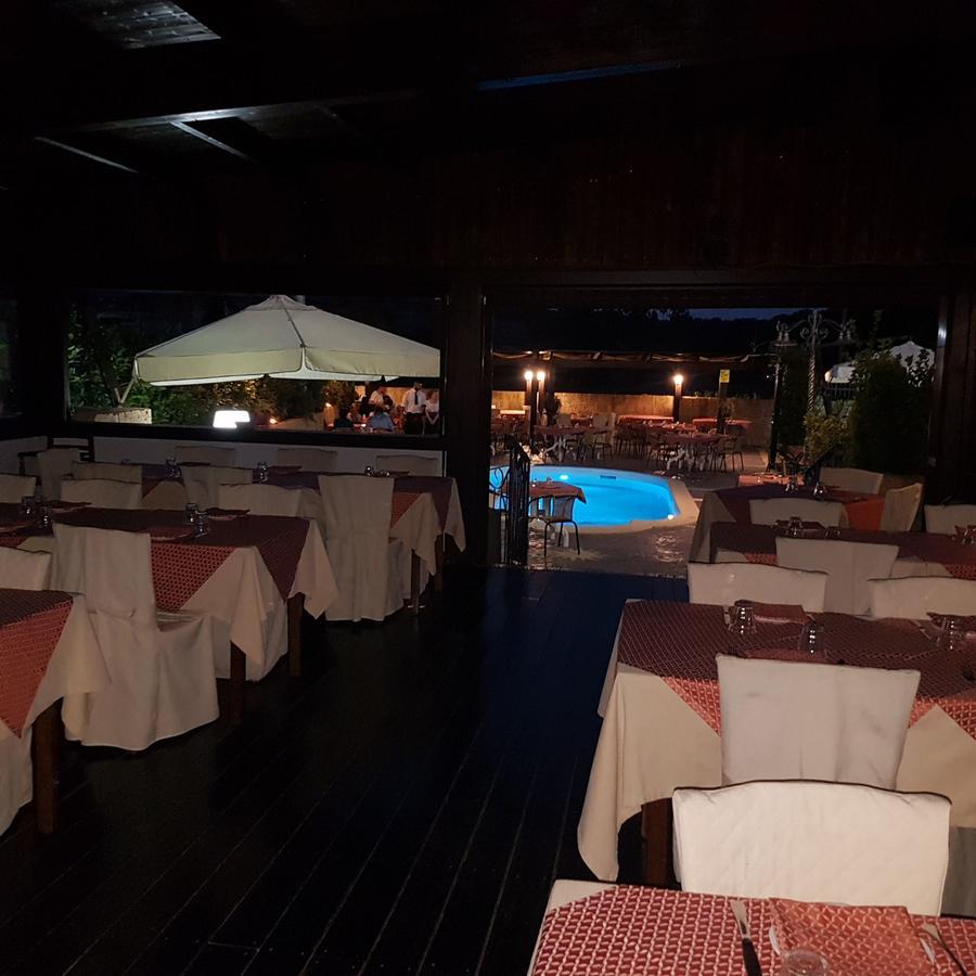 Ripa Teatina Hotel Il Dito E La Luna מראה חיצוני תמונה